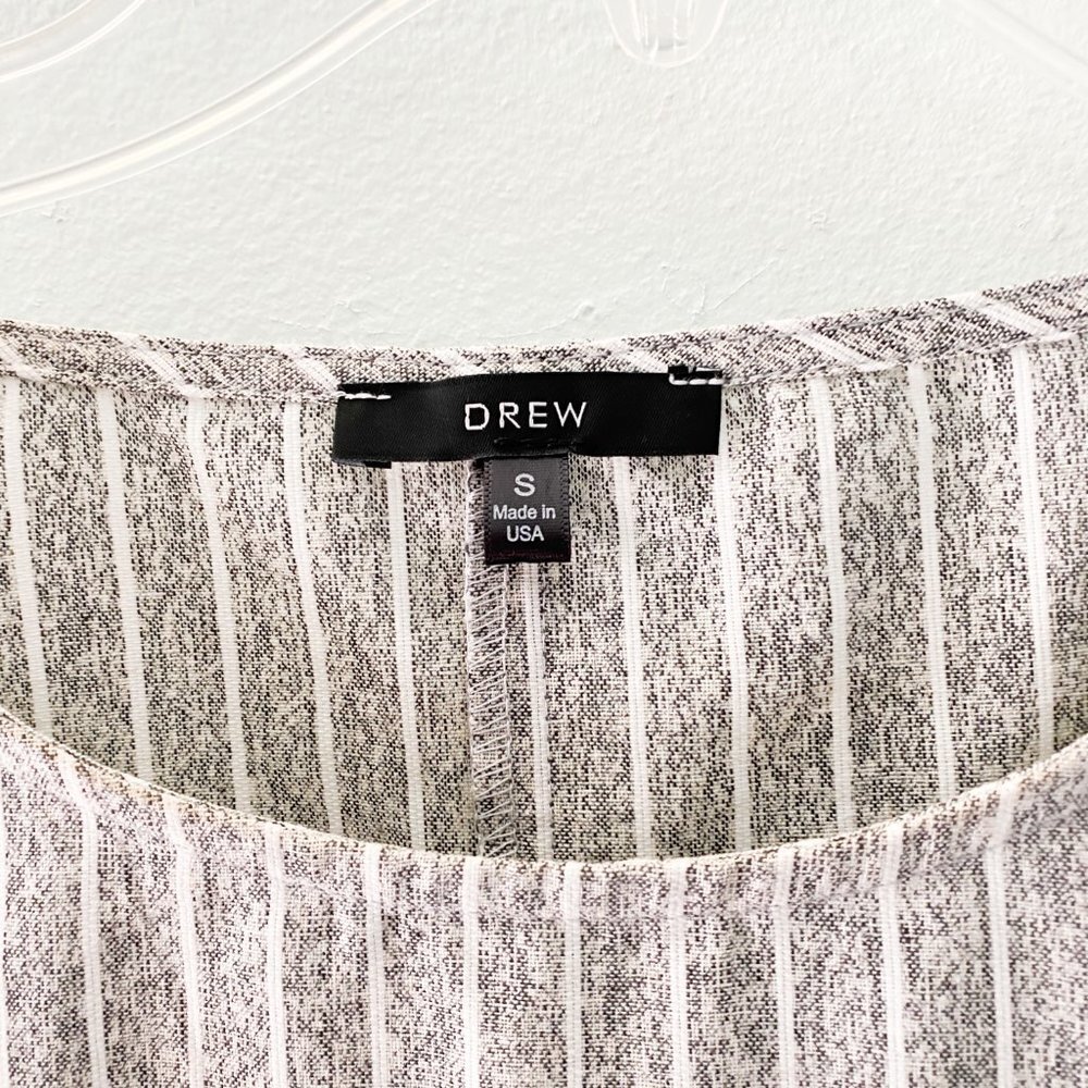Drew Gray Stripe Flutter Linen Top Small Casual - image 3